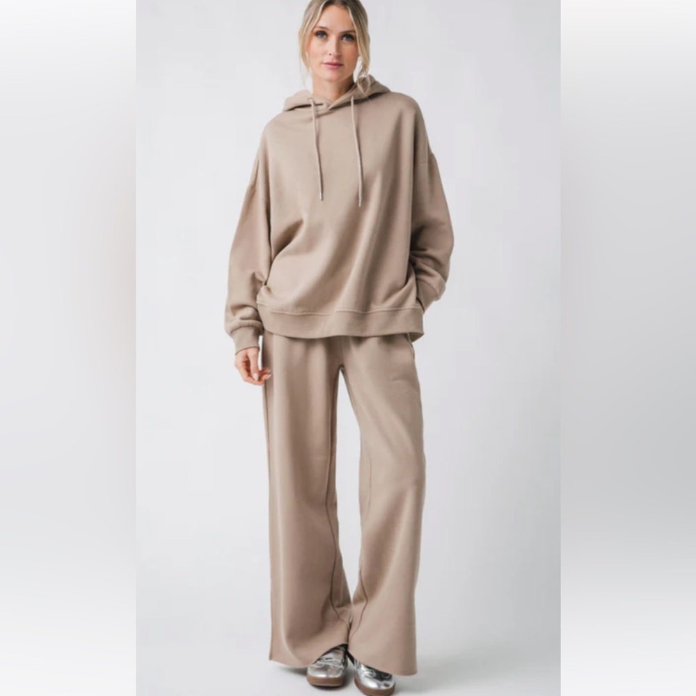 2PIECE SET Risen Women's Sand Lounge Set - Large Hoodie/Pants M - NWT